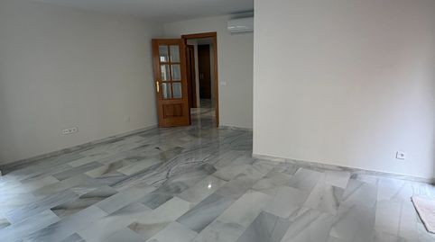 Foto 2 von Wohnung zur Miete in Calle Puerto, La Malagueta - Monte Sancha, Málaga Capital