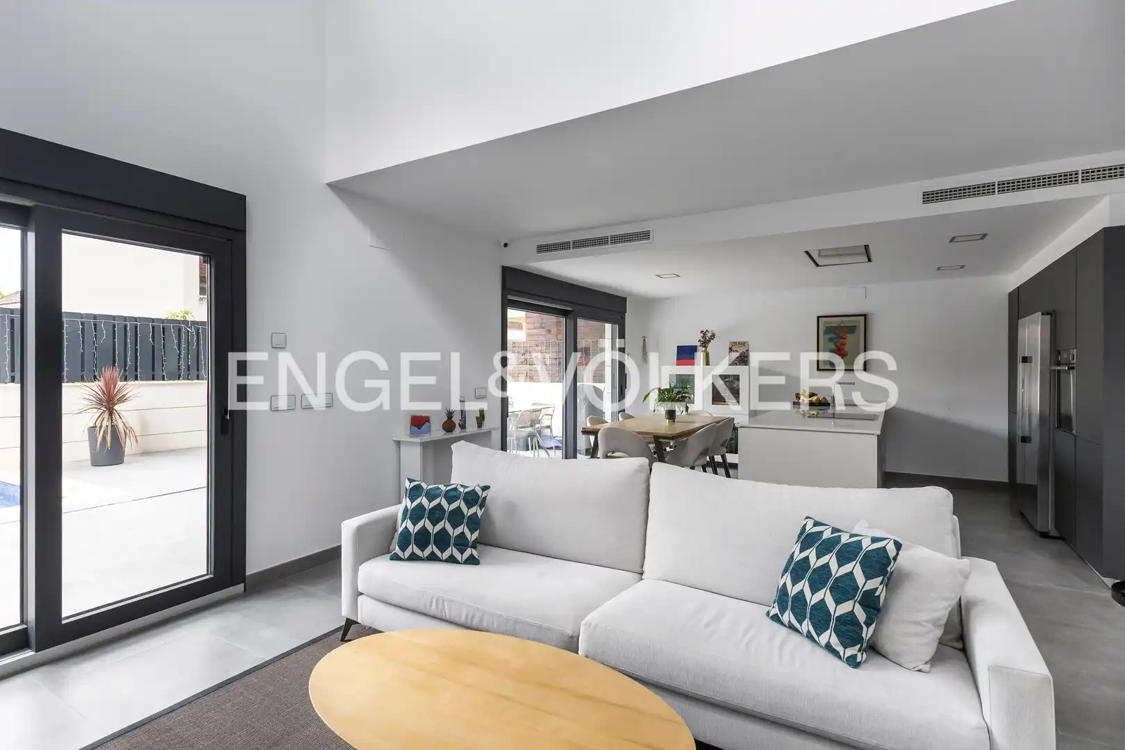 Casa o xalet de lloguer a Valdebebas - Valdefuentes