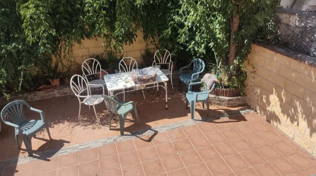 Terrassa de Casa adosada en venda en Cáceres Capital amb Aire condicionat, Calefacció i Jardí privat