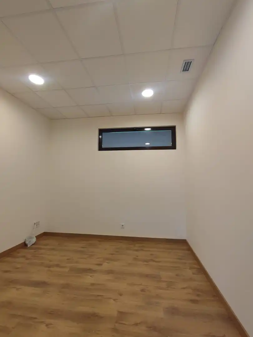 Oficina de alquiler en Gijón  con Aire acondicionado y Calefacción