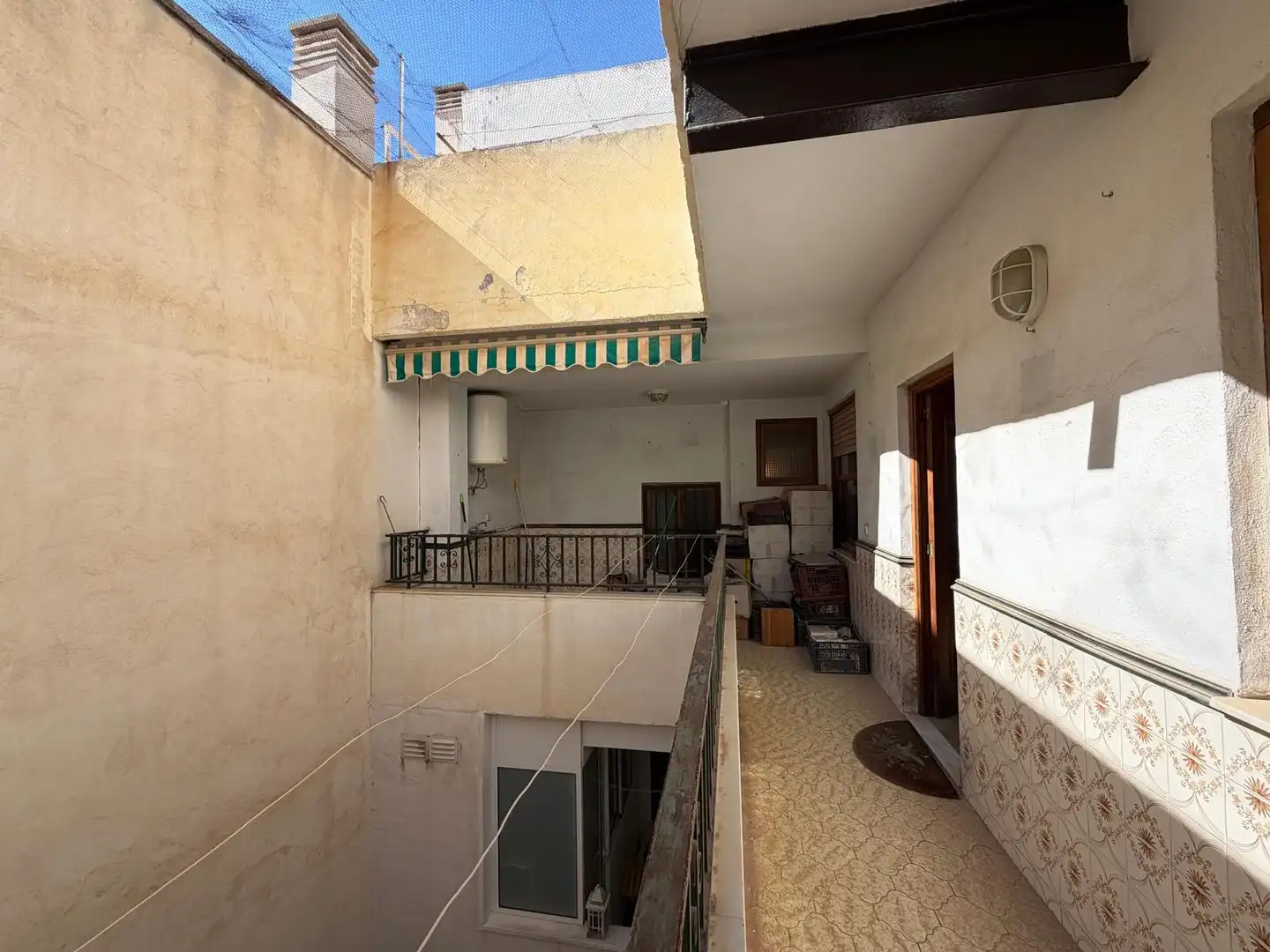 Flat for sale in Guardamar del Segura  with Terrace, Storage room and Furnished