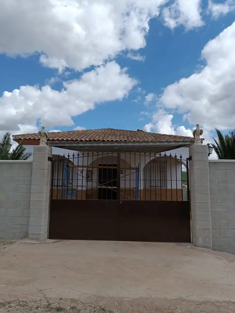 Vista exterior de Casa o xalet en venda en Espera amb Terrassa