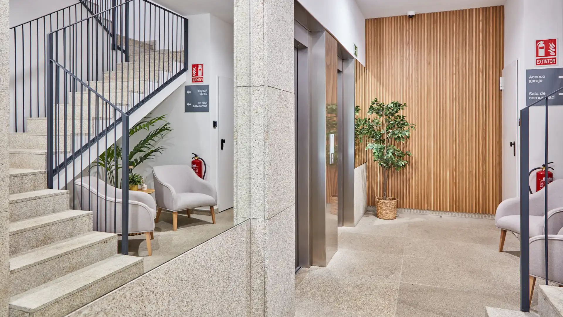 Büro zum Verkauf in Vigo  mit Klimaanlage, Heizung und Möbliert