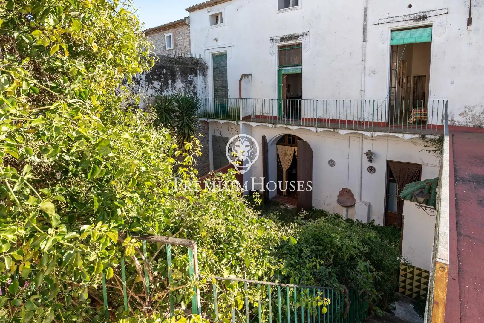 Exterior view of Houses for sale in La Secuita  with Terrace, Storage room and Balcony
