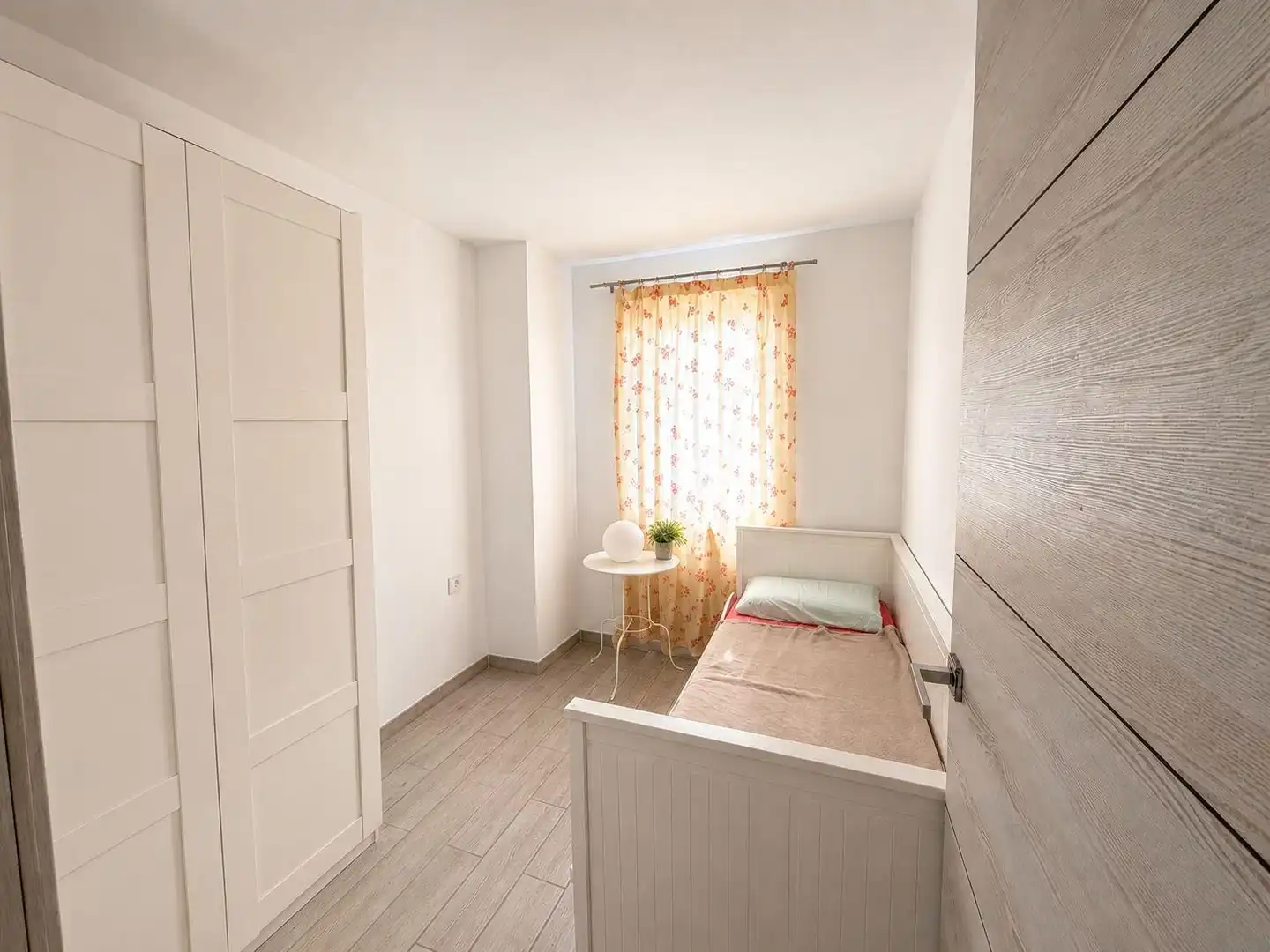 Dormitori de Apartament en venda en La Oliva amb Moblat i Alarma