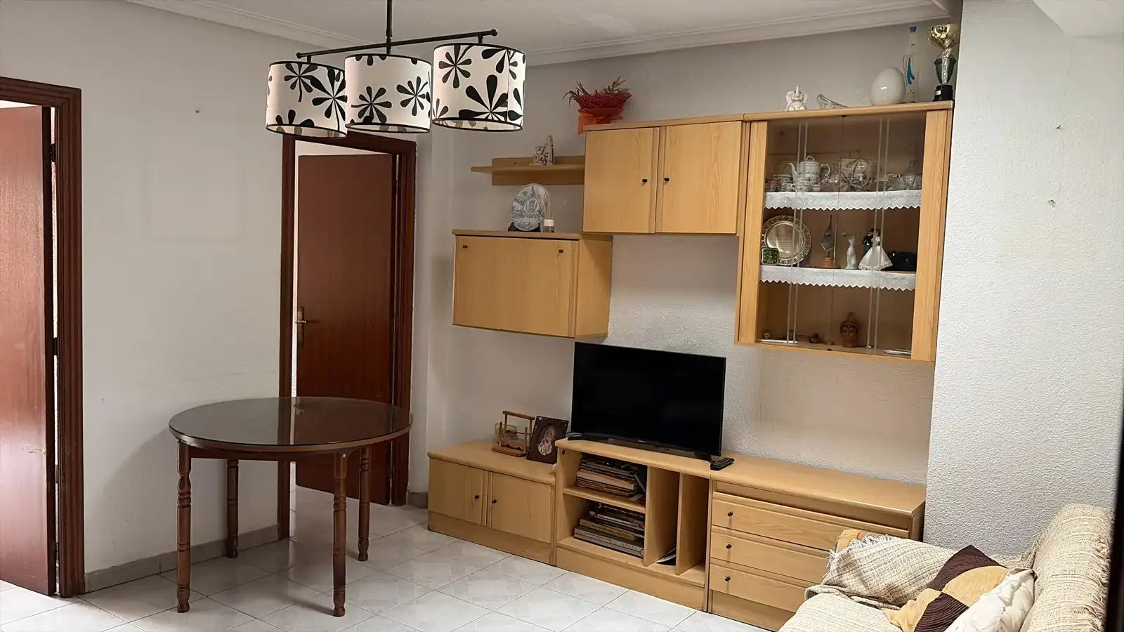 Sala d'estar de Casa o xalet en venda en Villena amb Terrassa i Traster