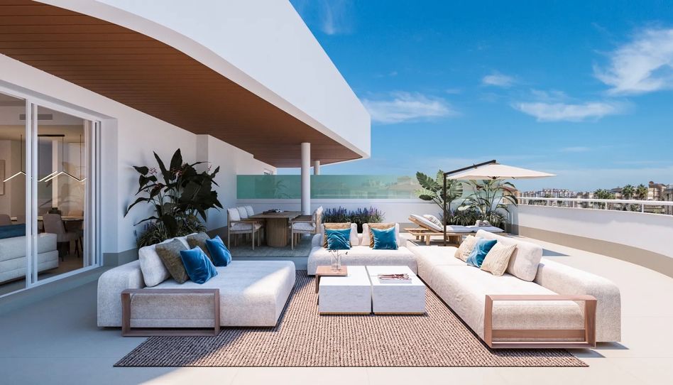 Foto 1 de Piso en venta en Urbanización Santa Rosa, Málaga