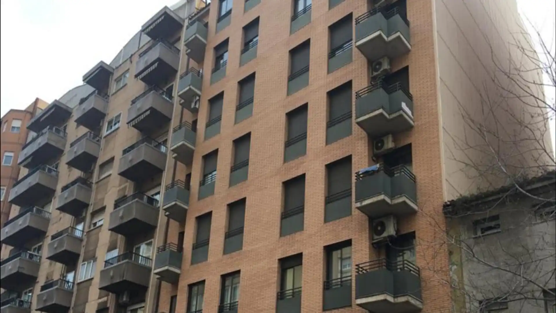 Vista exterior de Garaje en venta en Sabadell