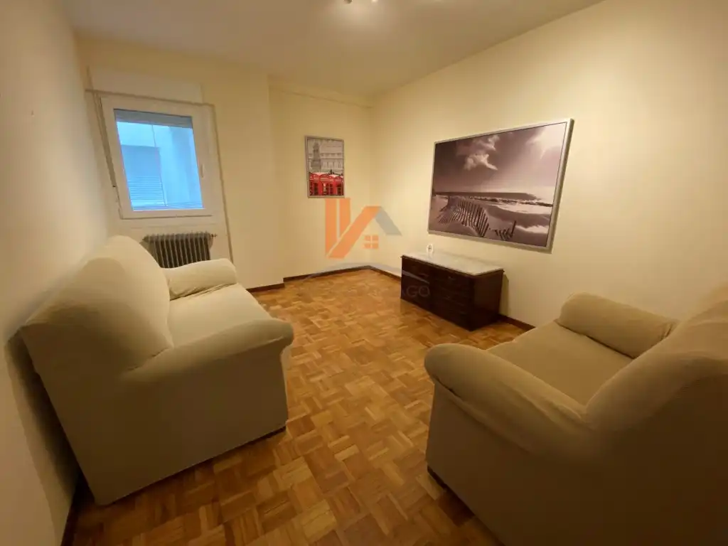 Wohnzimmer von Wohnung zur Miete in Santiago de Compostela  mit Heizung und Möbliert