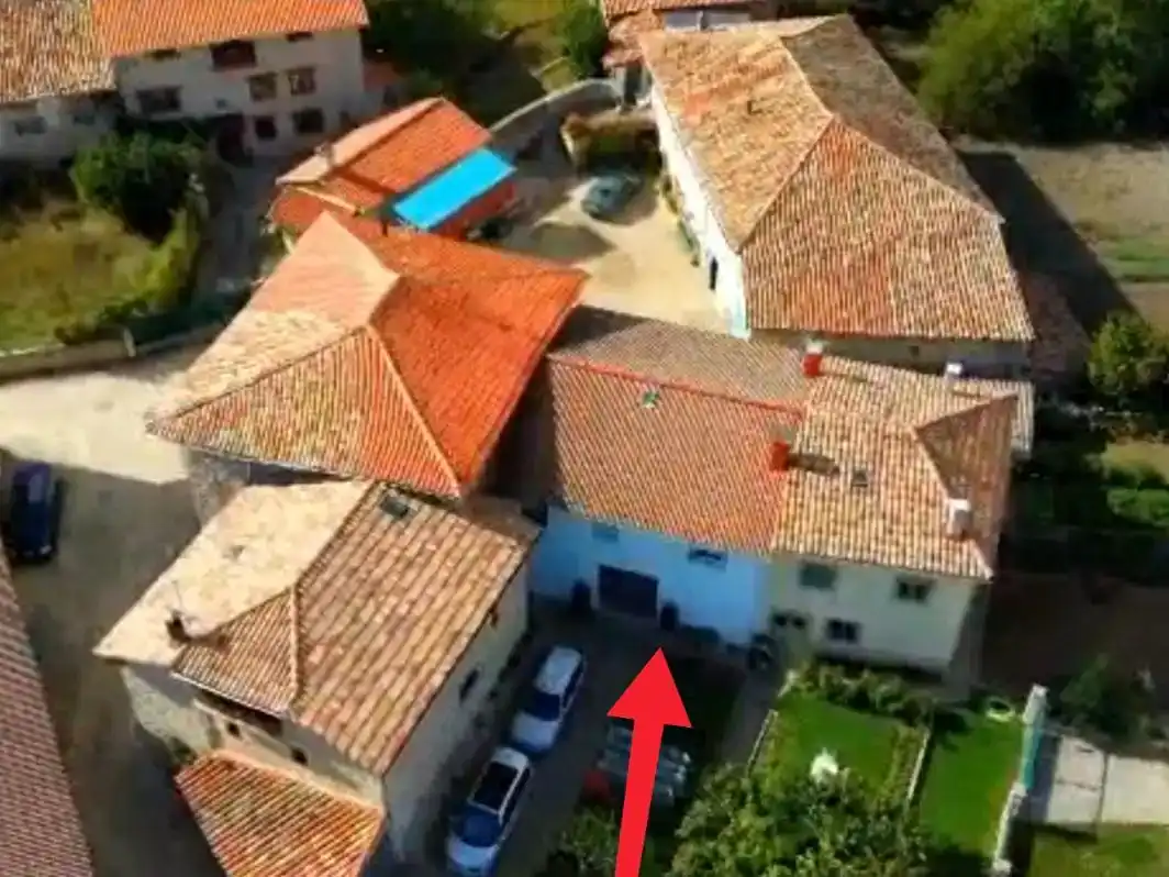 Vista exterior de Casa adosada en venda en Valle de Losa