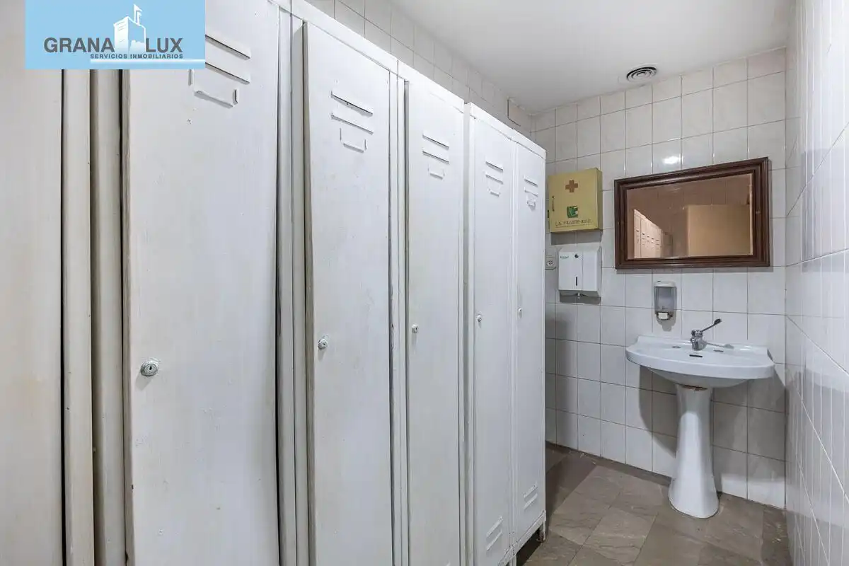 Local comercial en venta en Cenes de la Vega, imagen 33