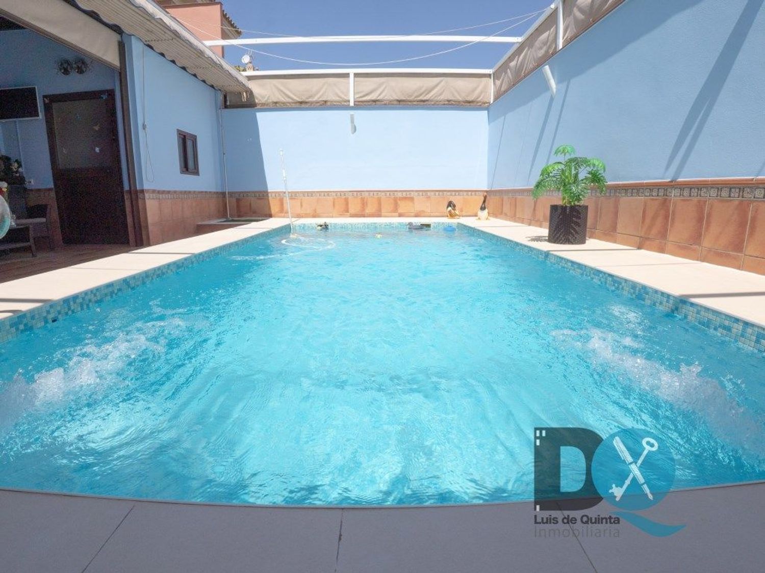Swimming pool of House or chalet for sale in Utrera