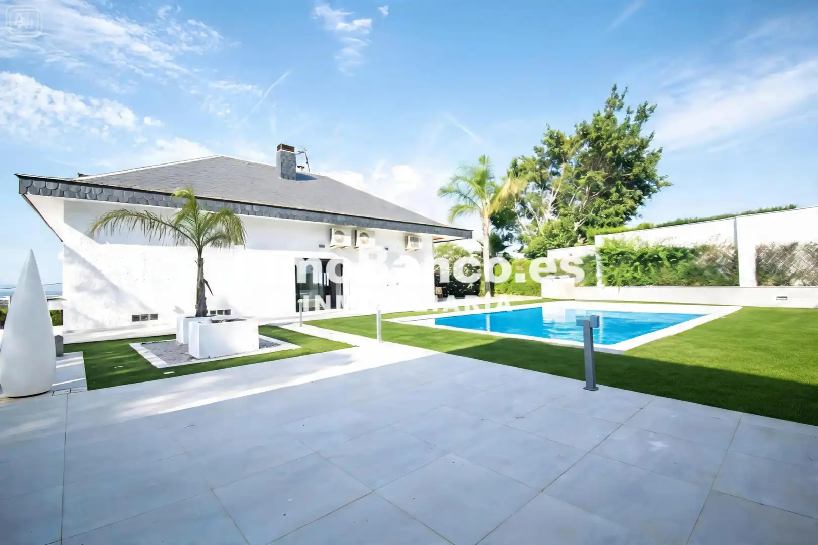 Vista exterior de Casa o chalet en venta en Chiva con Jardín privado, Terraza y Piscina