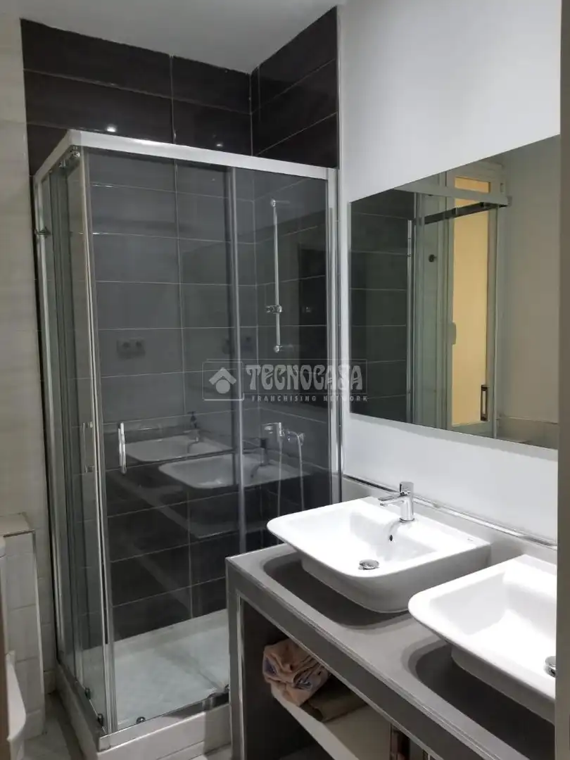 Baño de Piso en venta en Madrid con Calefacción
