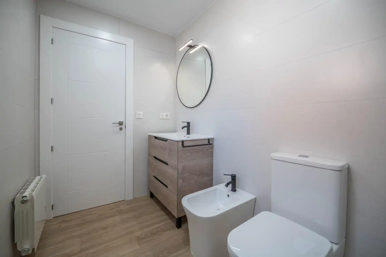Bathroom of Attic for sale in Granada  with Air Conditioner, Heating and Private garden