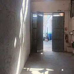 Nave industrial in vendita a Plaça Glorieta de l'Estació 4, imagen 4