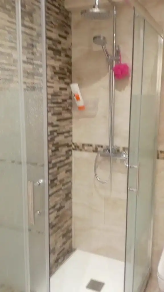 Baño de Apartamento en venta en Gandia con Terraza y Balcón