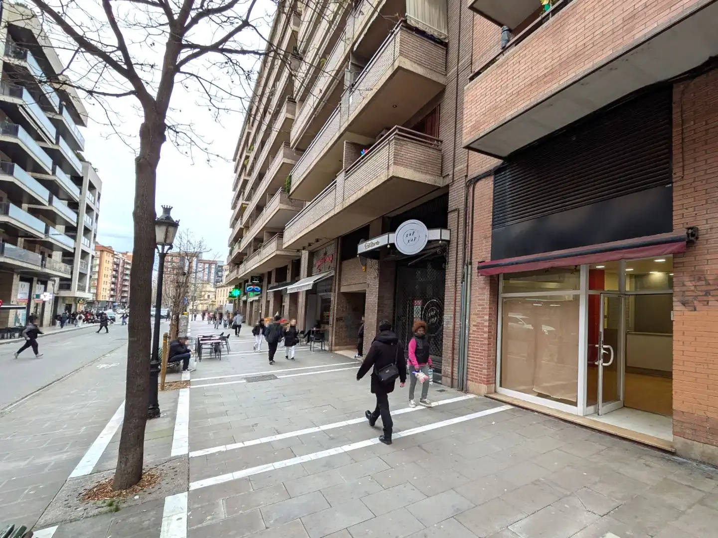 Gewerbefläche zum Verkauf in Lluis Companys 6