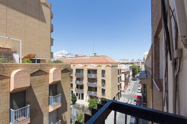 Piso en Venta en Calle Albuera en Arenal - Museo