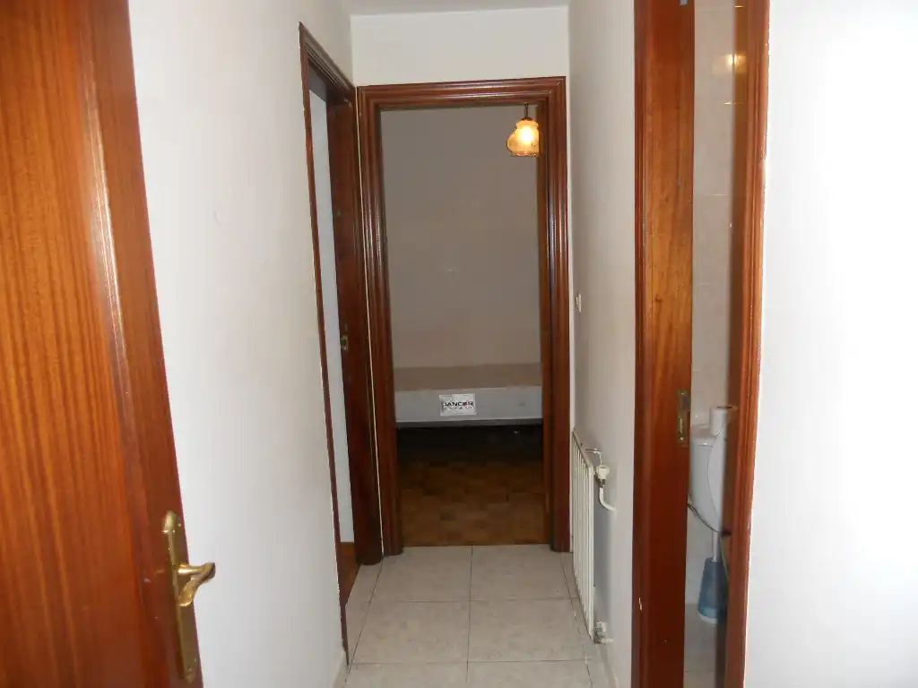 Piso de alquiler en Ames con Calefacción, Trastero y Amueblado