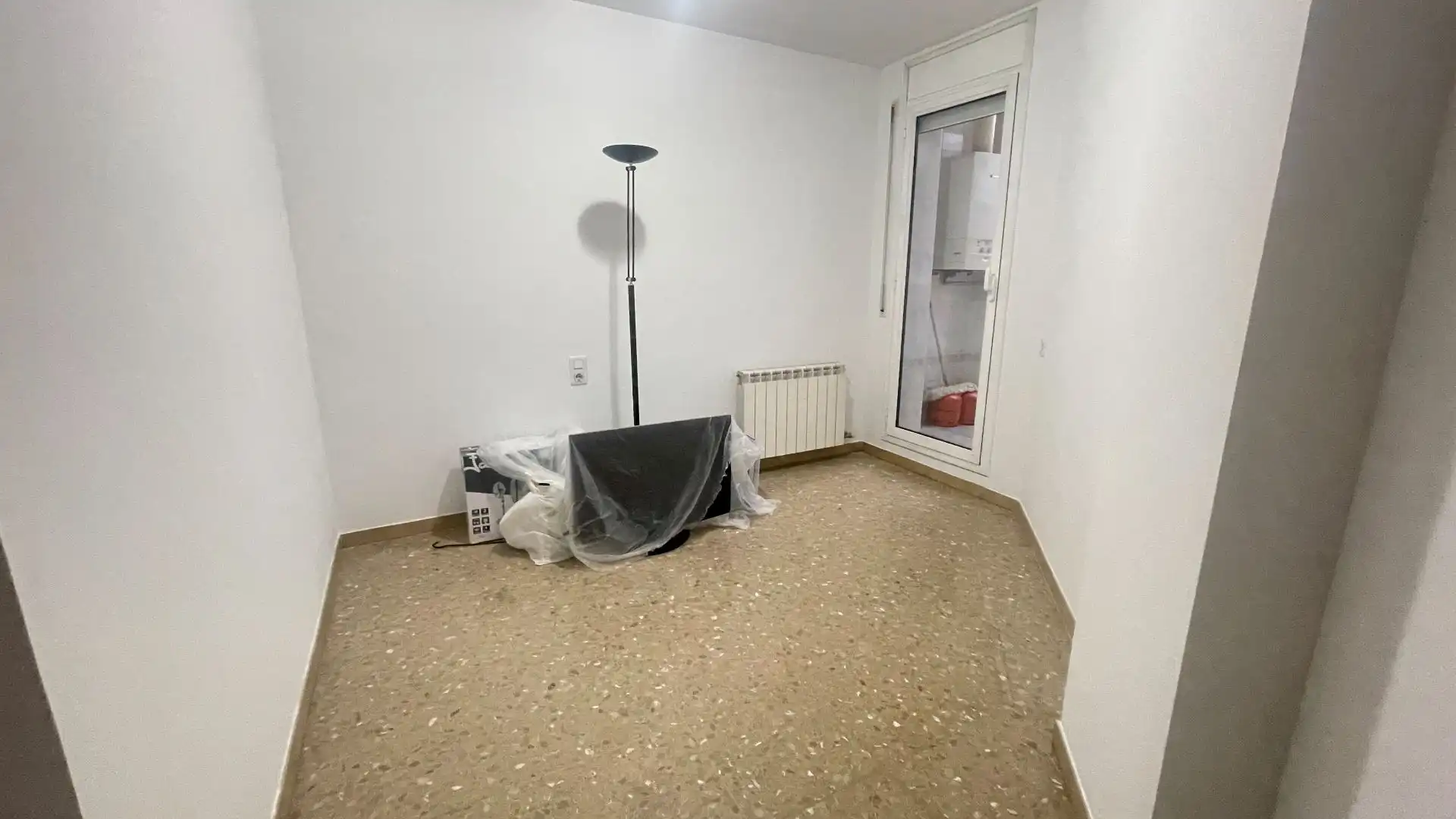 Bedroom of Flat for sale in Terrassa