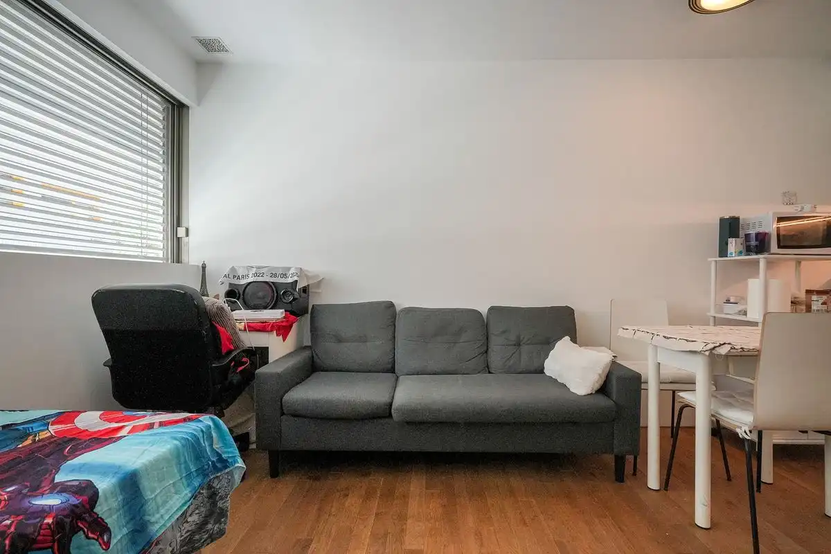 Flat with pool for sale in Calle de Javier Ferrero, imagen 7