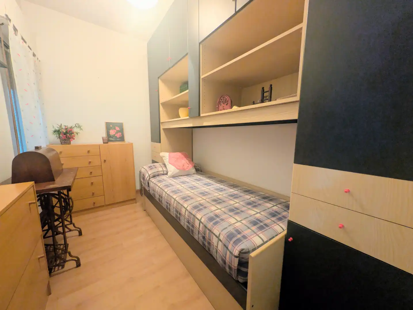 Habitación de Piso en venta en Barcelona con Aire acondicionado, Parquet y Amueblado