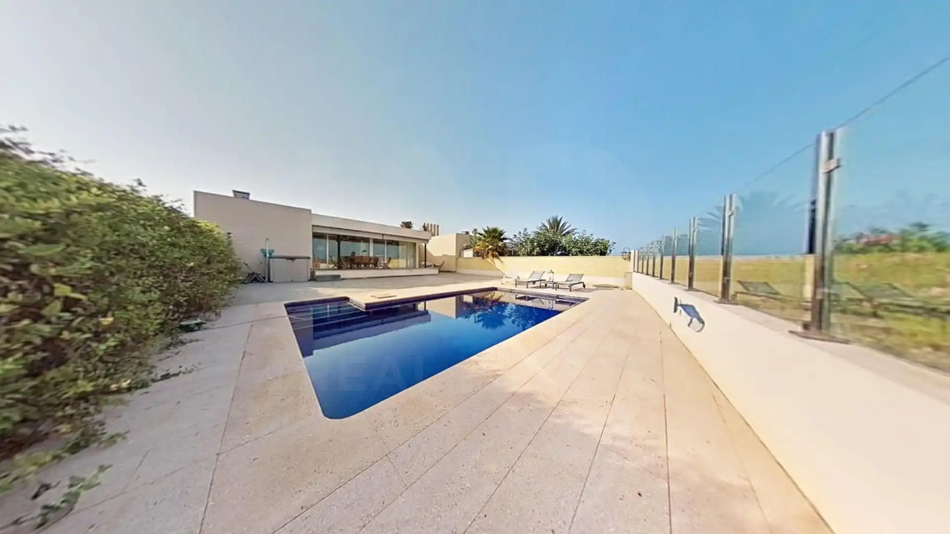 Piscina de Casa o xalet en venda en Alicante / Alacant amb Aire condicionat, Calefacció i Terrassa