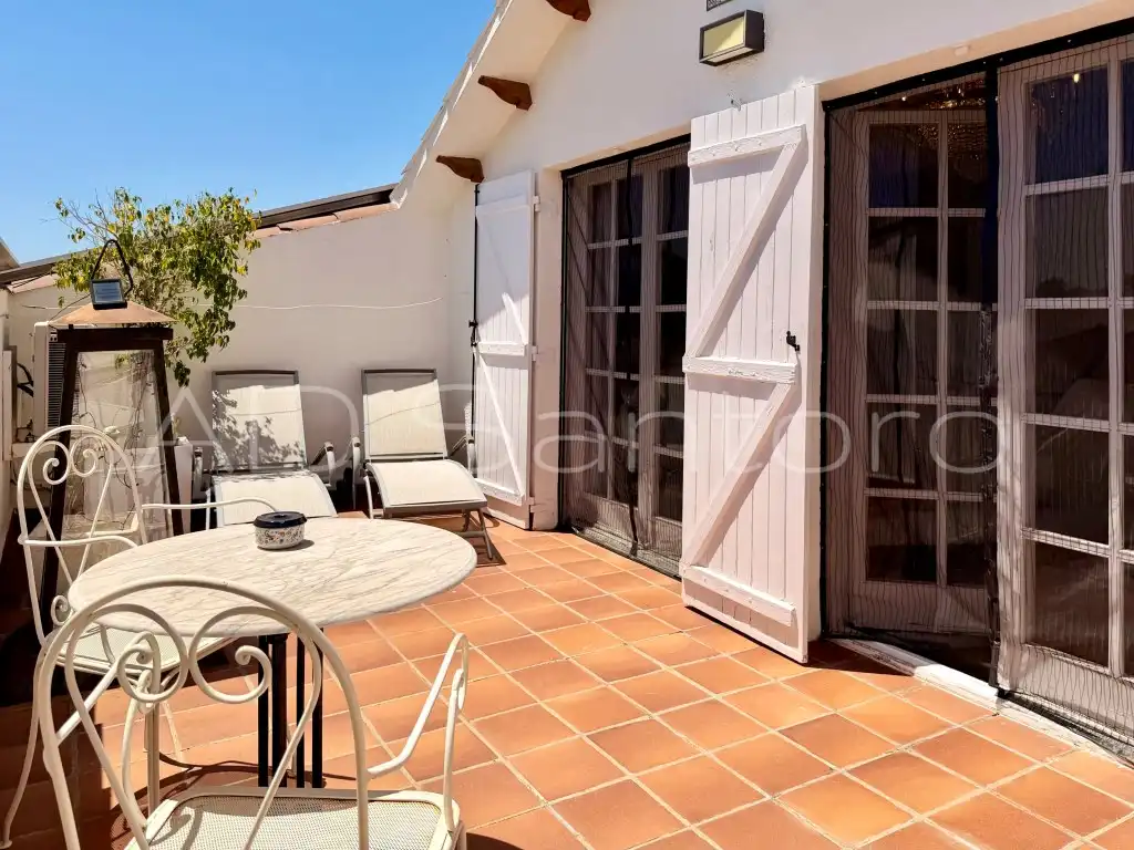 Terrassa de Casa o xalet en venda en Sant Pere de Ribes