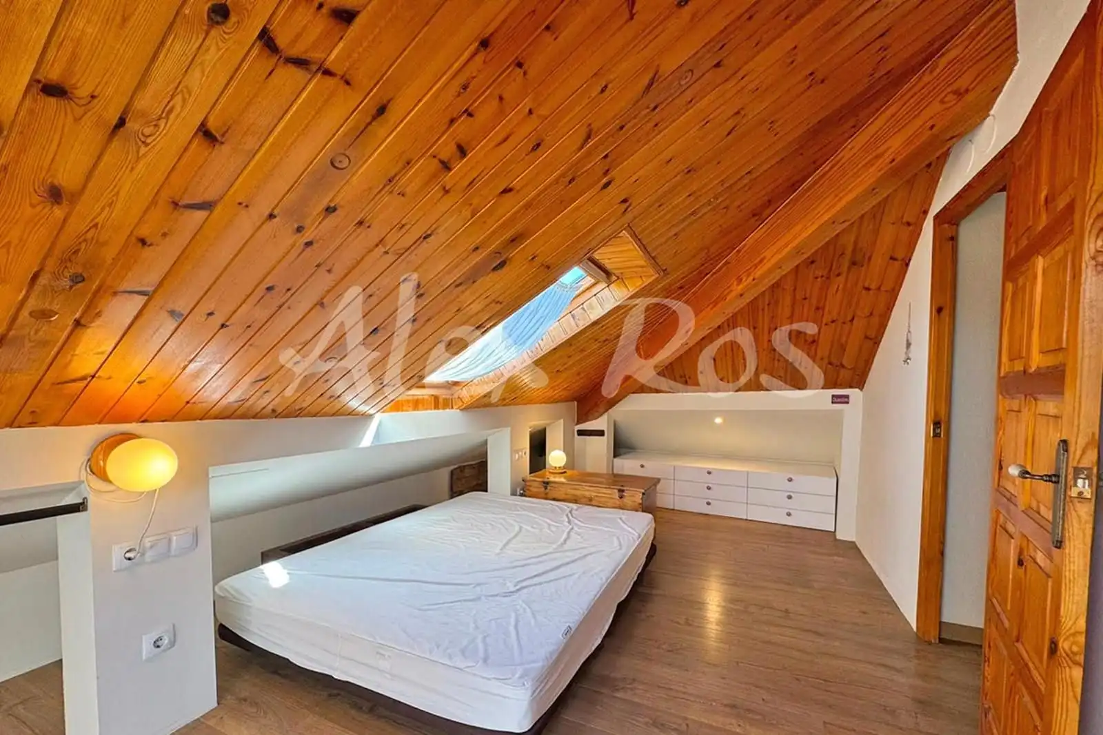 Habitación de Ático en venta en Prats i Sansor con Calefacción y Trastero