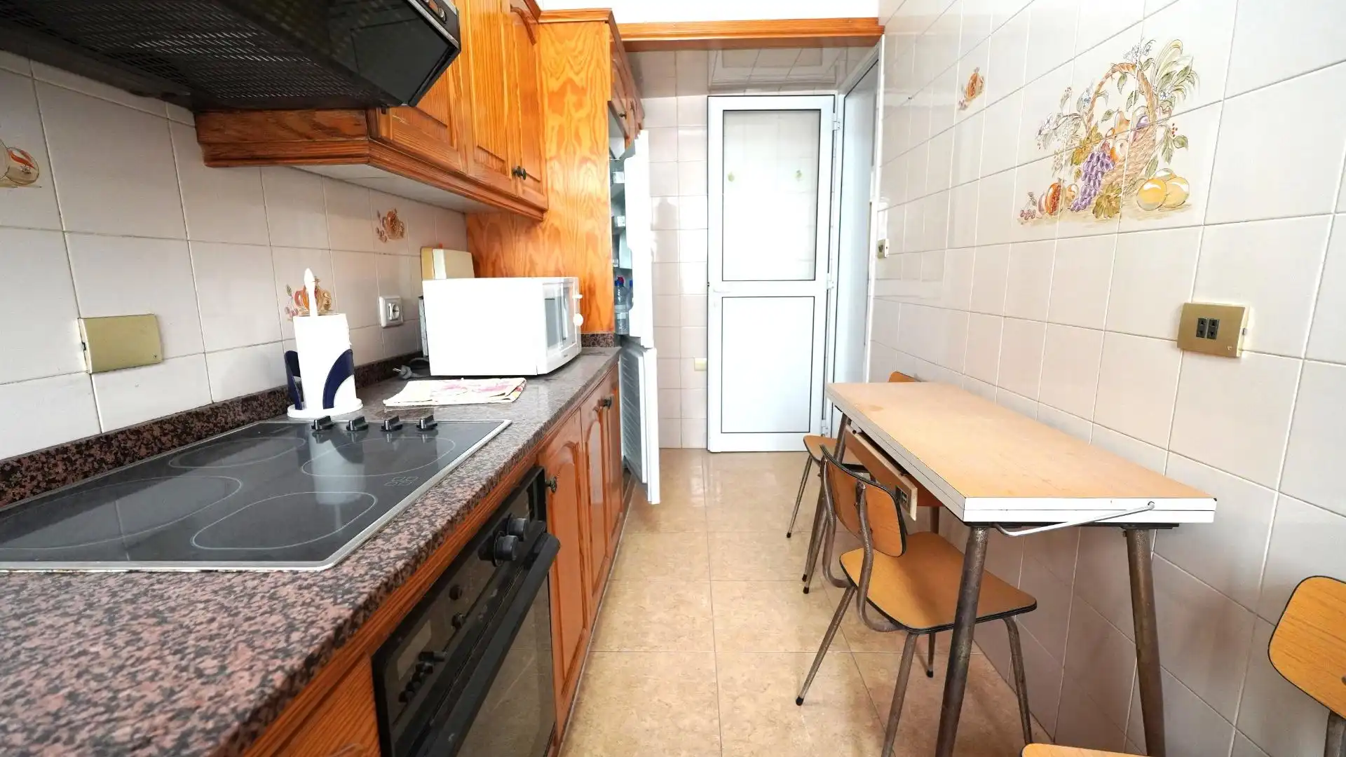 Kitchen of Houses for sale in Las Palmas de Gran Canaria  with Terrace, Storage room and Balcony