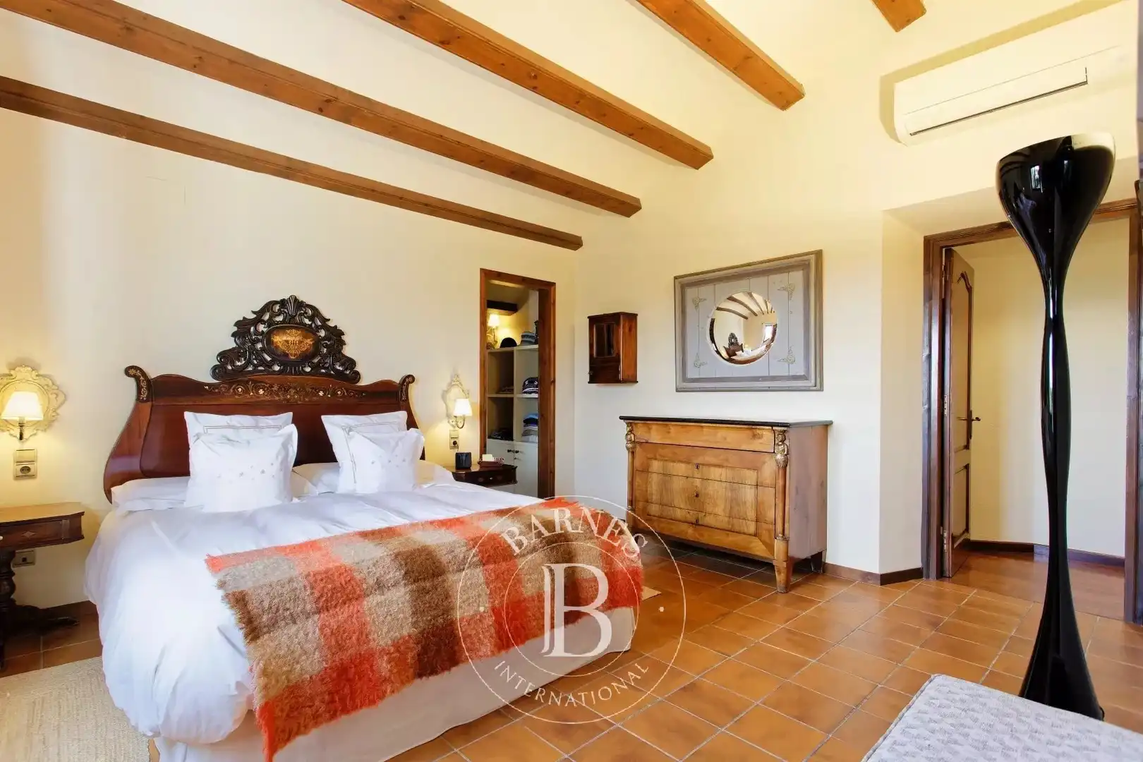 Bedroom of Houses for sale in Vilobí del Penedès  with Air Conditioner, Heating and Swimming Pool