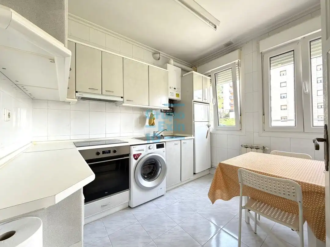 Cocina de Piso en venta en Donostia - San Sebastián  con Calefacción