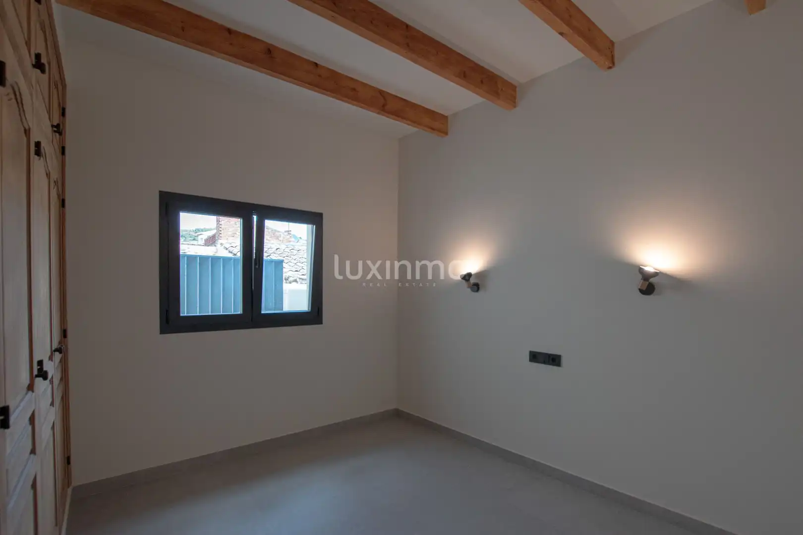 Piso de alquiler en Senija, Alicante
