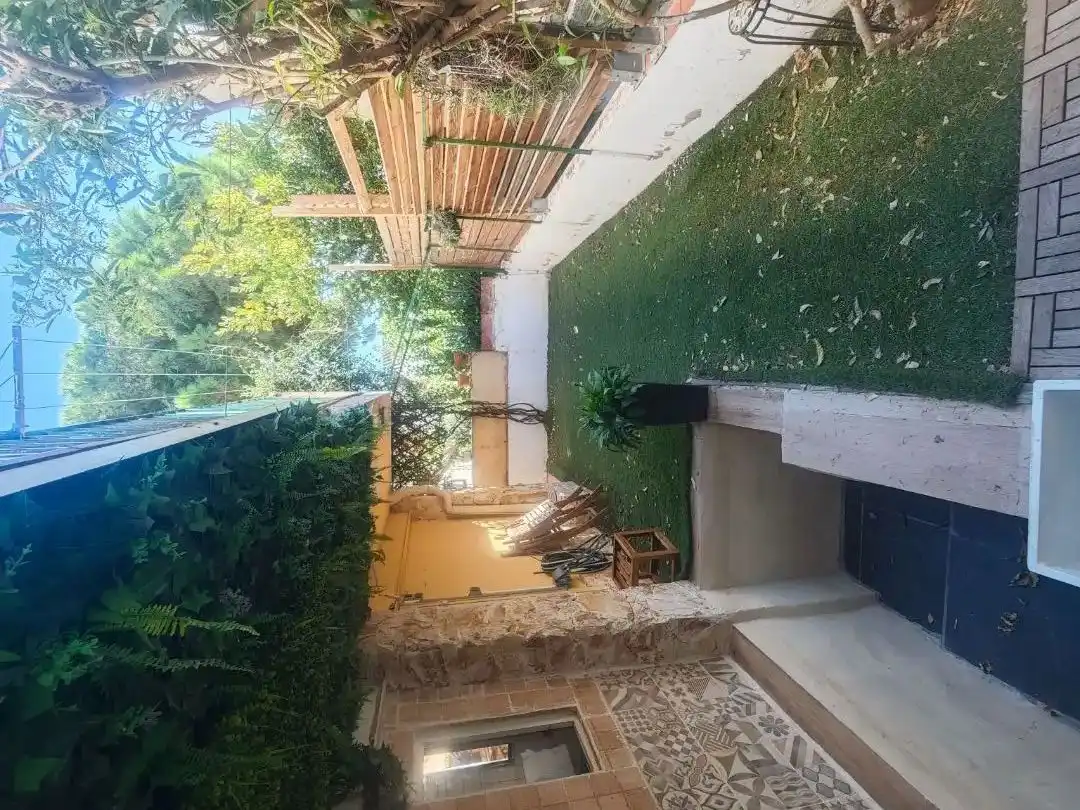 Casa con jardín en venta en Carrer d'Oviedo 27, imagen 4