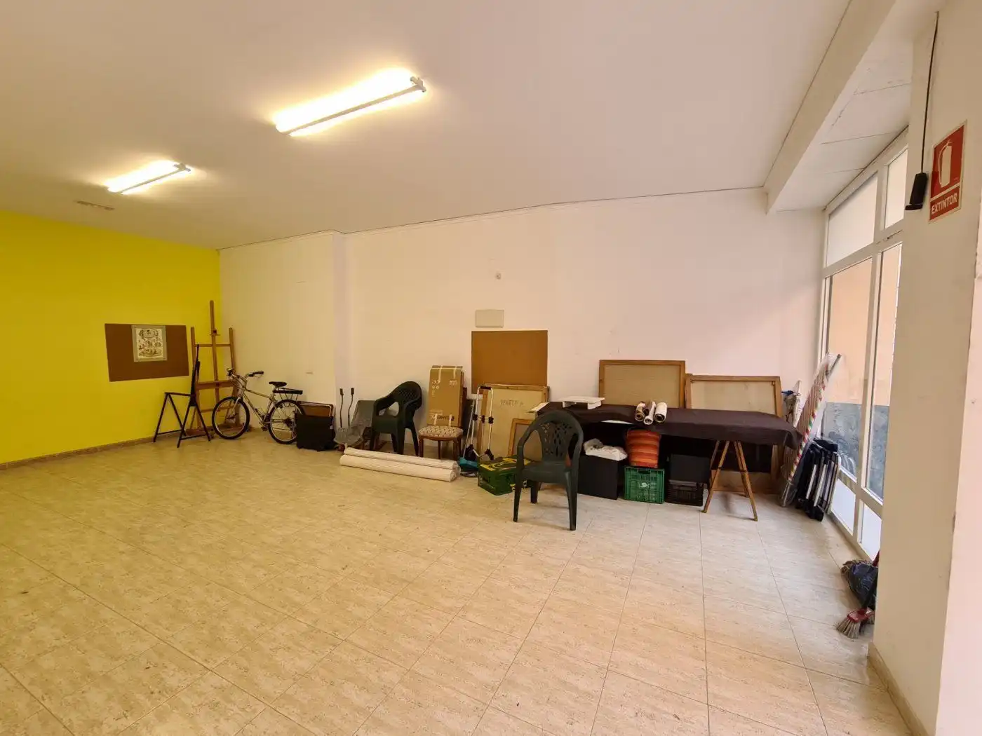 Local comercial en venda a Algemesí