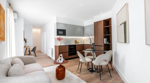 Foto 2 de Piso en venta en Calle Maiquez, Ibiza de Madrid, Madrid Capital