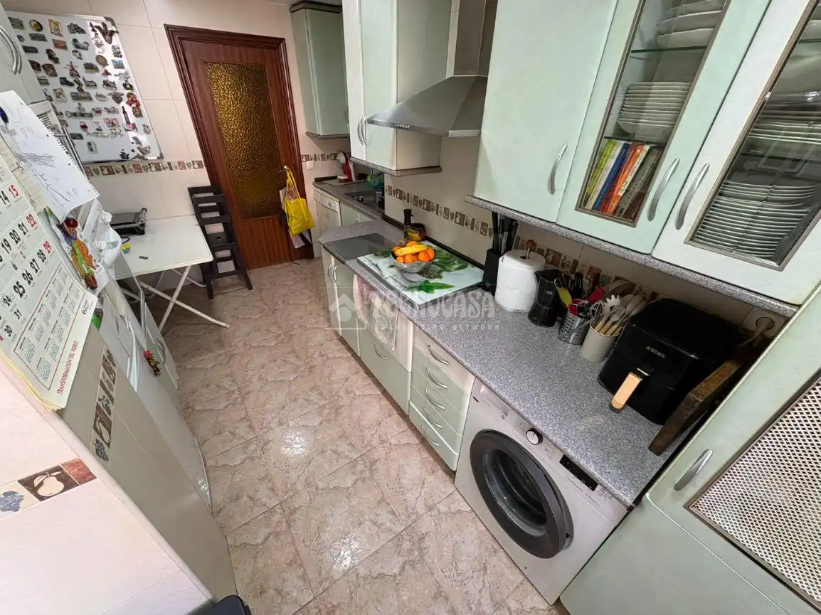 Cocina de Piso en venta en Fuenlabrada con Calefacción