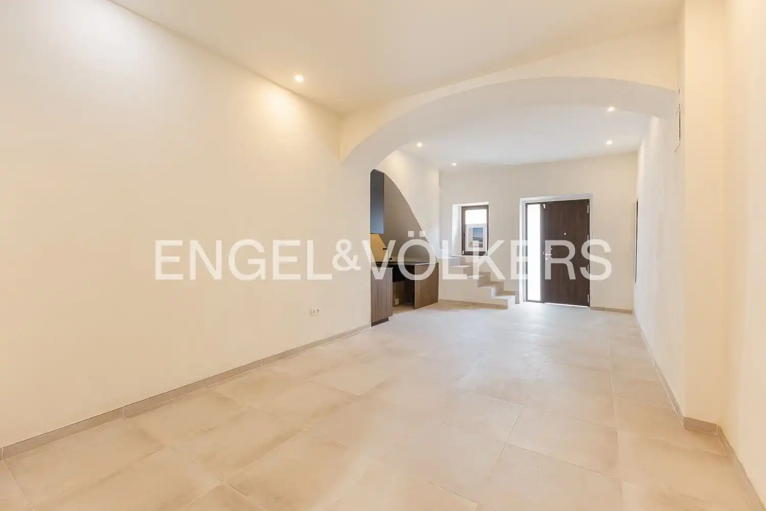 Casa adosada en venta en Náquera con Calefacción, Parquet y Terraza