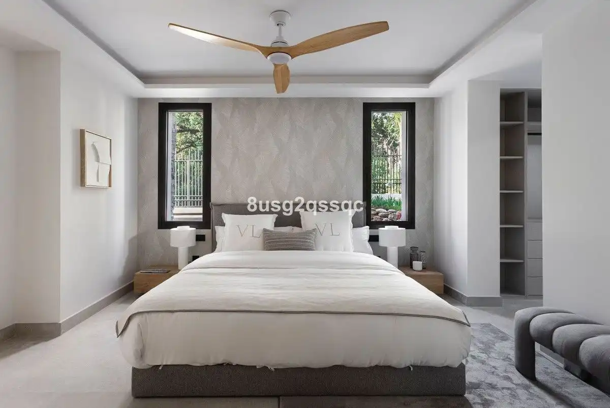 Habitación de Casa o chalet en venta en Marbella con Piscina comunitaria