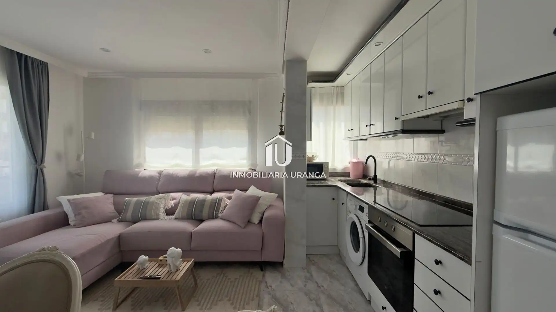 Küche von Wohnung zum Verkauf in Laredo mit Heizung, Terrasse und Möbliert