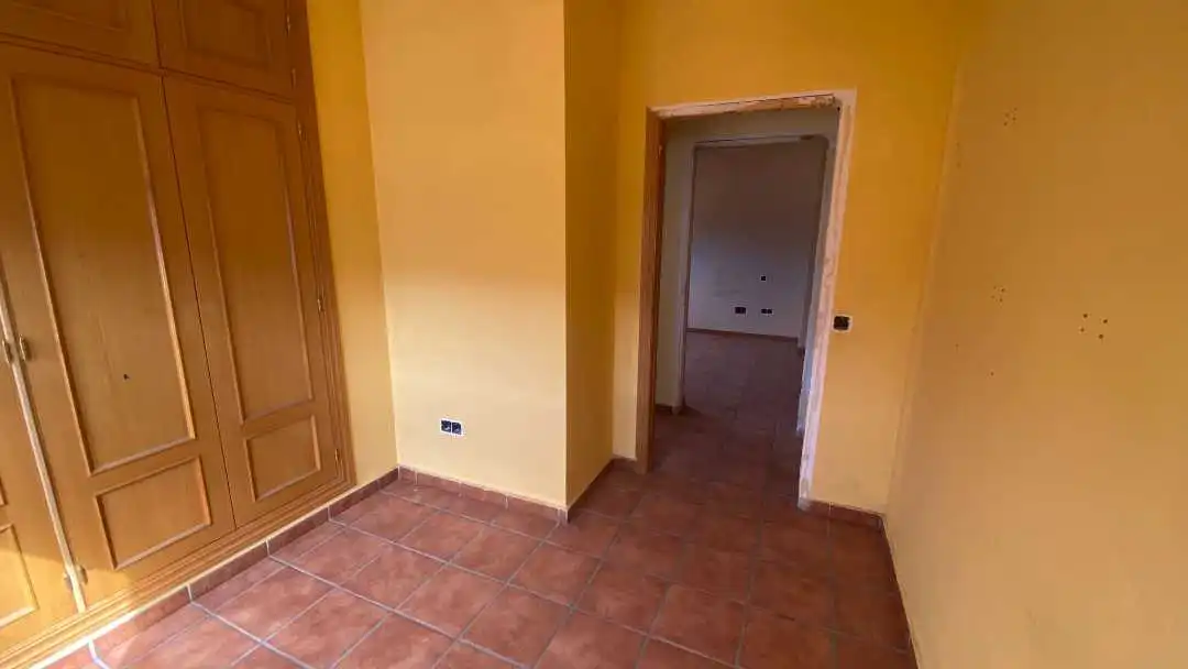 Casa adosada en venda en Tórtola de Henares amb Jardí privat, Terrassa i Balcó