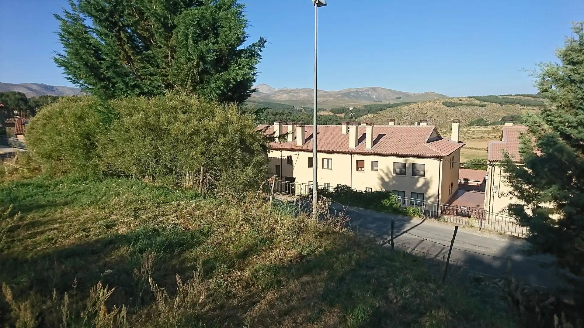 Terreni e lotti in vendita a Hoyos del Espino, imagen 3