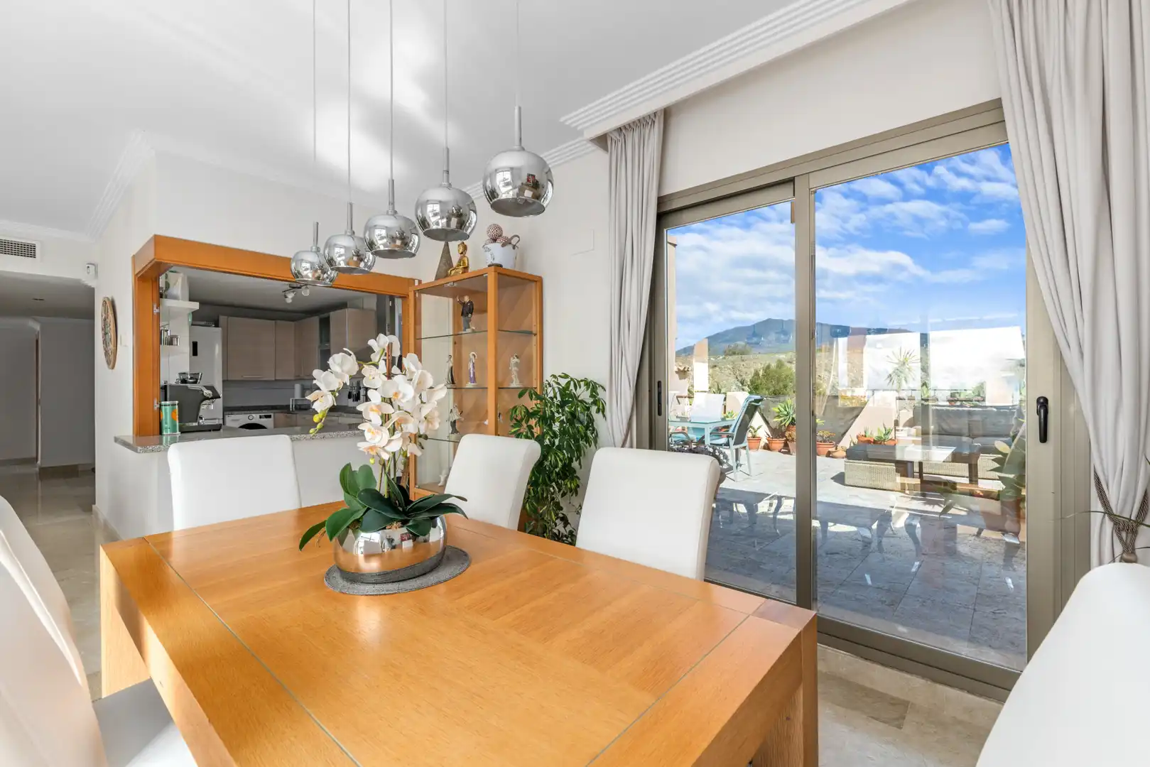 Penthouse with pool for sale in El Paraíso, imagen 6
