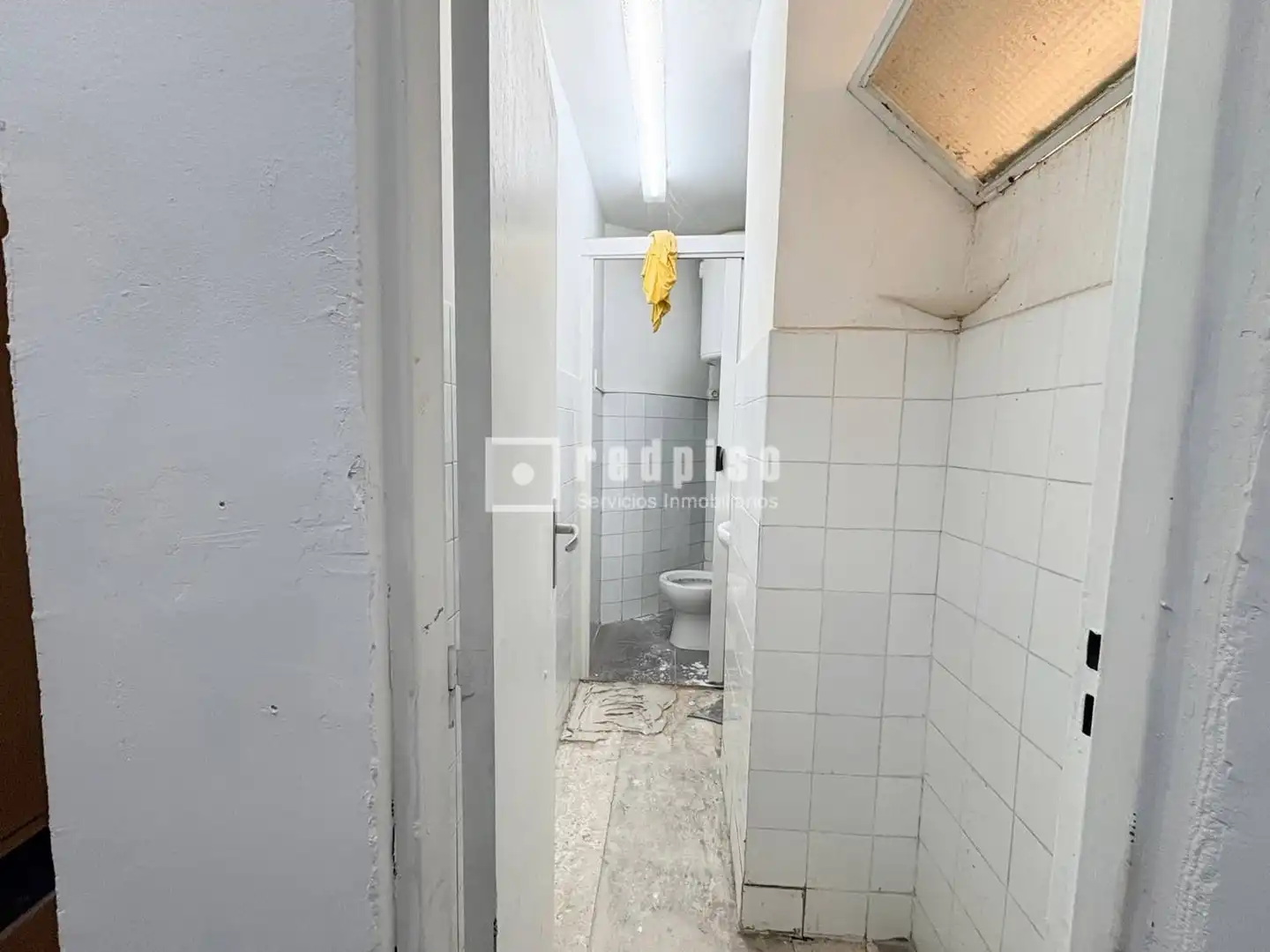 Baño de Local en venta en Alcorcón