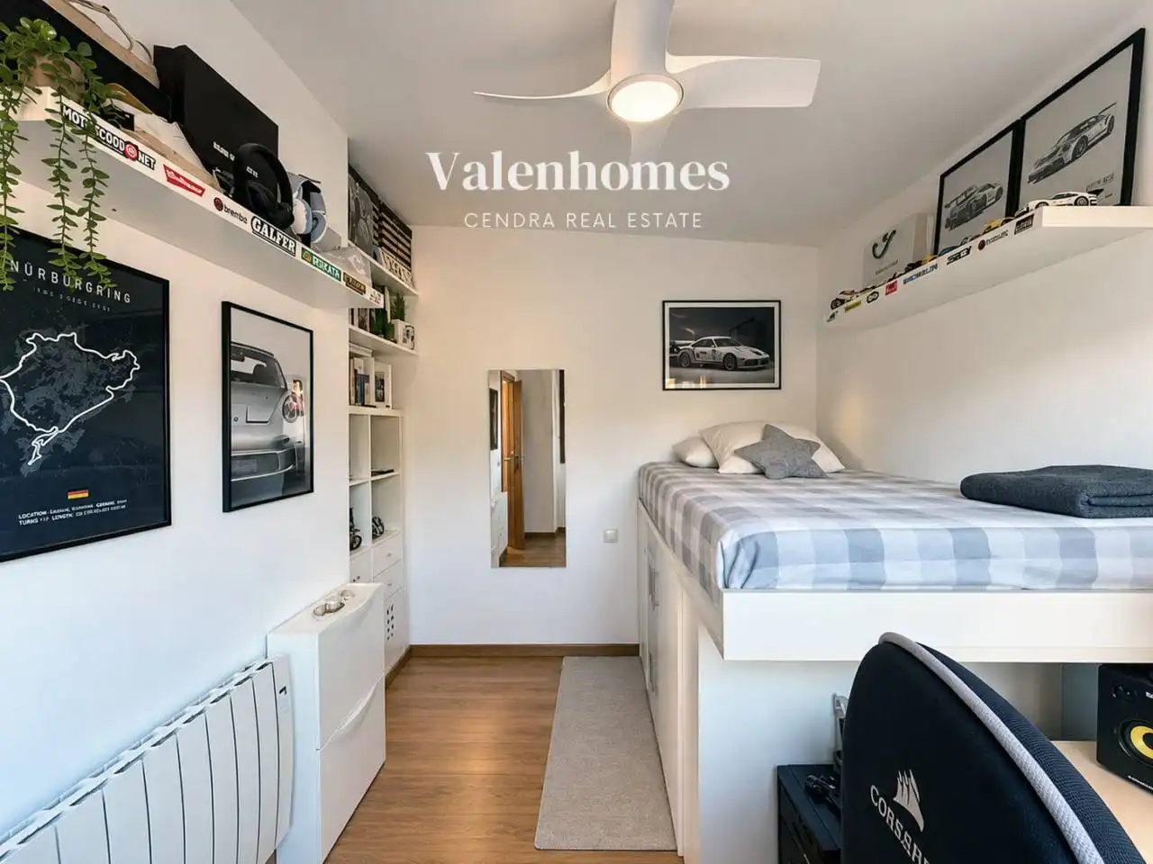 Habitación de Casa o chalet en venta en Molins de Rei, Barcelona