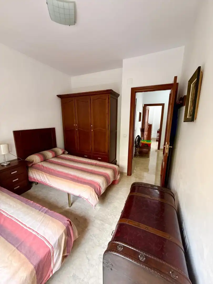 Dormitori de Casa adosada en venda en Vélez-Málaga amb Aire condicionat, Calefacció i Terrassa