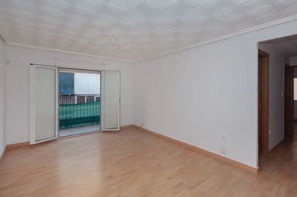 Sala de estar de Piso en venta en Avenida de la Paz  