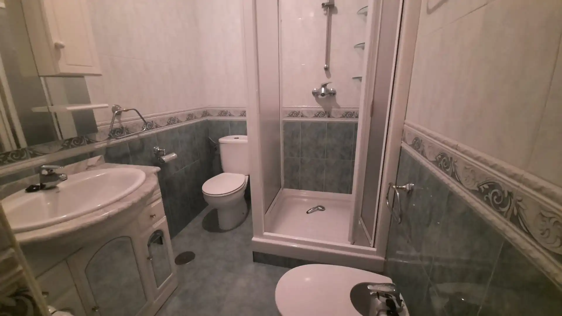 Bany de Edifici en venda en Ponferrada