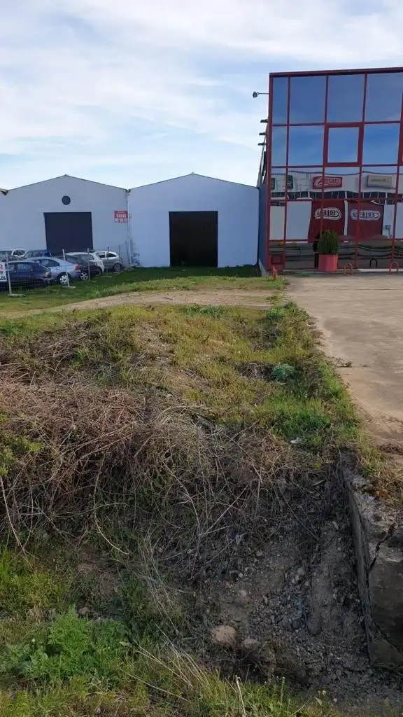 Nave industrial en venta en Valdefresno